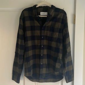 Abercrombie & Fitch Flannel - L